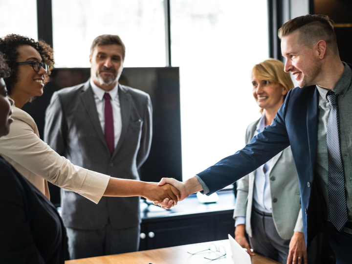 Why Should I Major in Business Management? 1 Why Should I Major in Business Management? 1