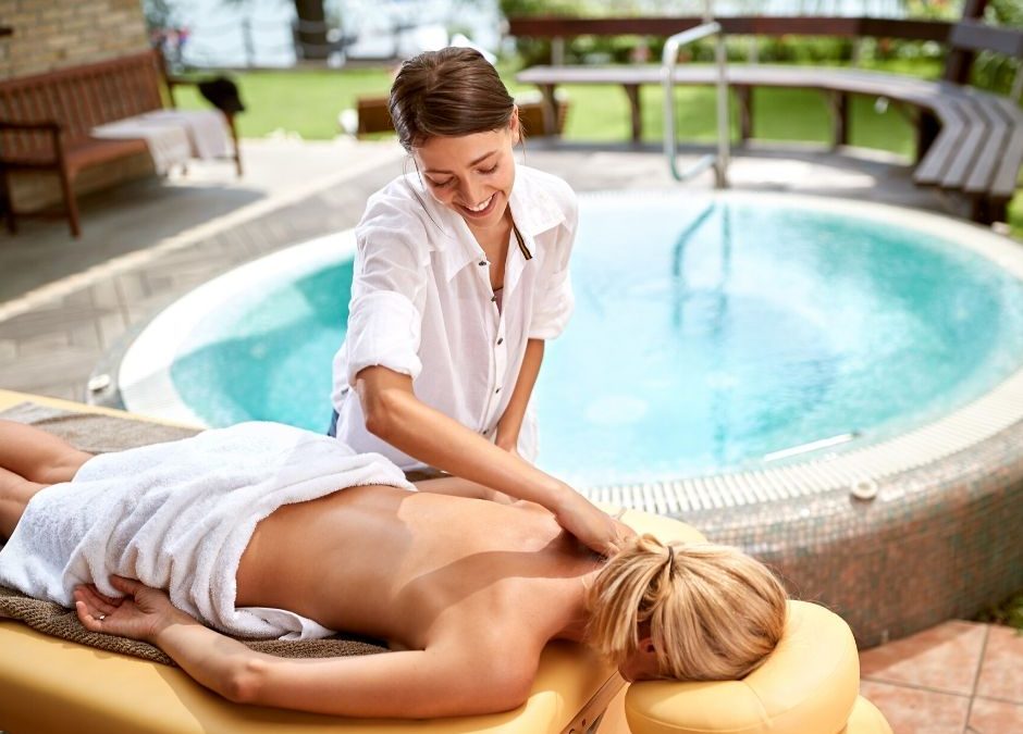 The Ultimate Guide on Your Massage Therapy Career Options