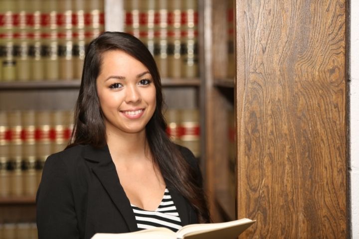 Is an Associate Degree in Paralegal Studies Worth It?